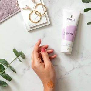 IMAGE Skincare BODY SPA exfoliating body scrub